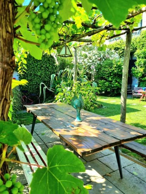 Casa Cambini Bed & Breakfast Marina di Massa Exterior photo